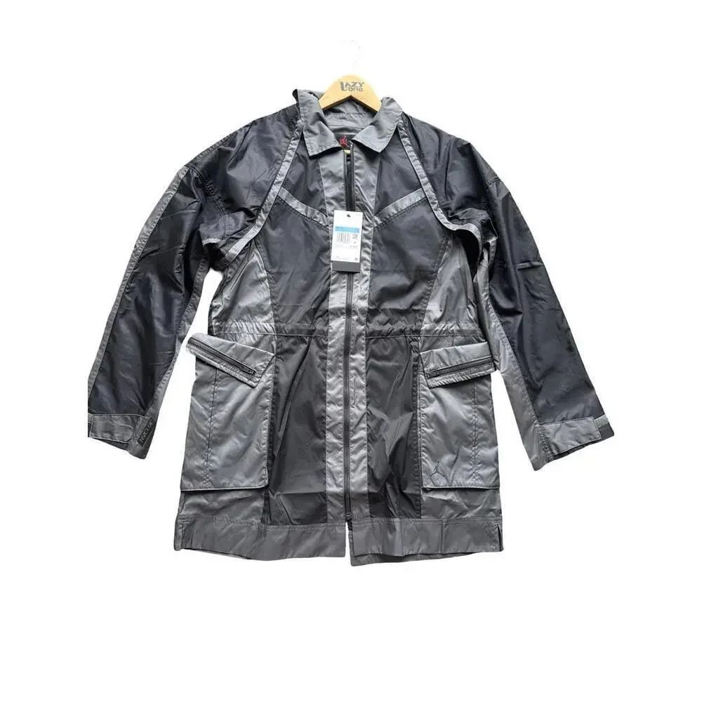 Nike Jordan Women's Color Block Next Utility Capsule Jacket (Medium, Gray/Black)